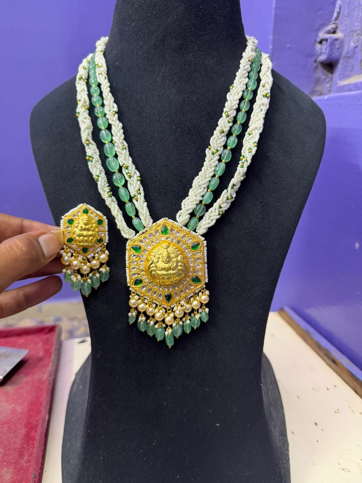 Cream and Green Beaded Medallion Necklace Set — supplied jewellery image